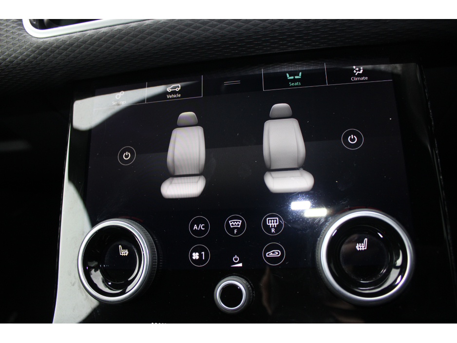 2019 Land Rover Range Rover Velar 2.0 TD4 R DYNAMIQUE AUTO 4X4 €28,950