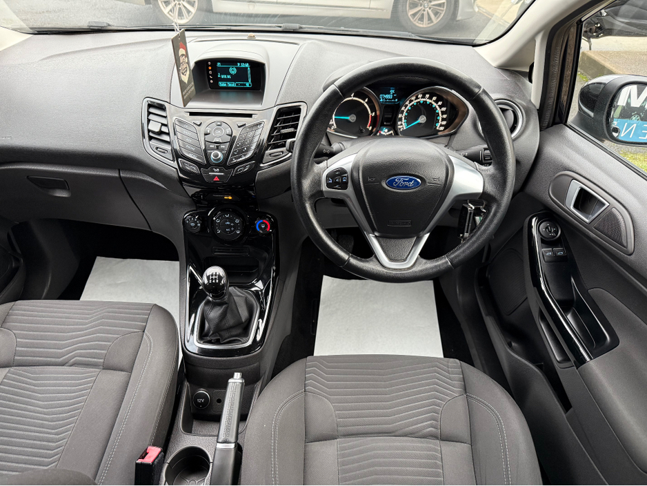 2016 Ford Fiesta ZETEC 1.5 TDCI - EXCELLENT MPGS - LOW MILES - LOW TAX (180 P/A) - NEW NCT TO 01/2028 ! €9,995