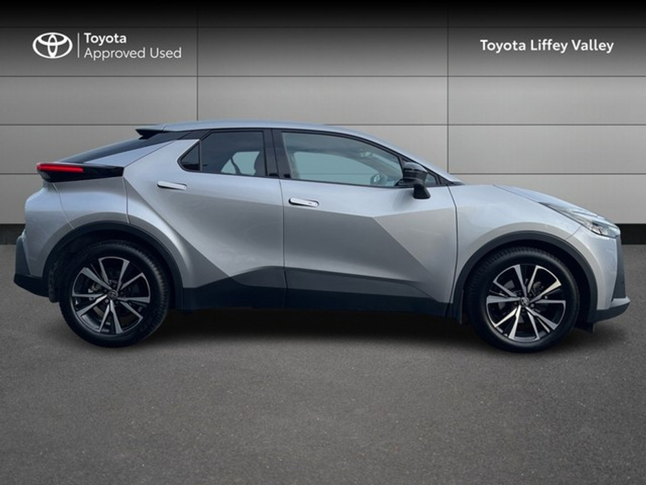 2024 Toyota C-HR Hybrid Sport €36,950