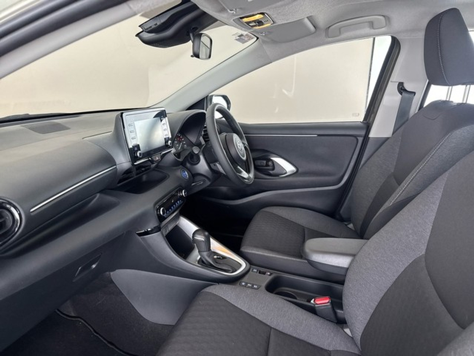 2022 Toyota Yaris HYBRID LUNA €22,950