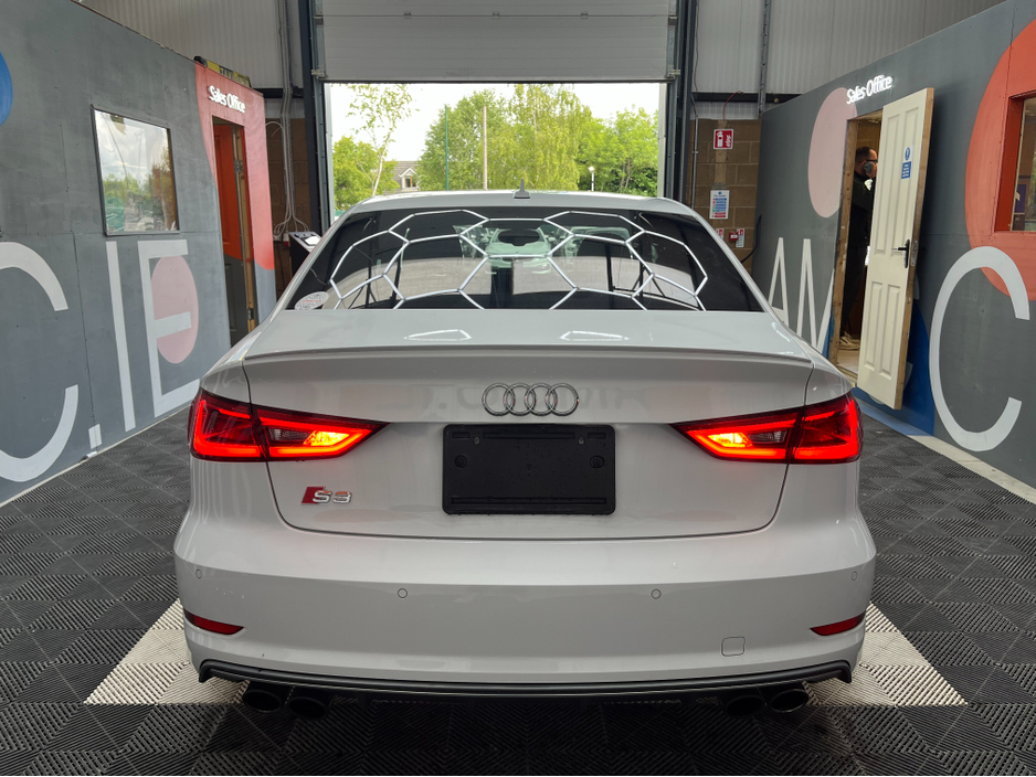 2015 Audi S3 2.0 PETROL / 52k KMs / HEATED SEATS , REVERSE CAMERA & MORE €25,950