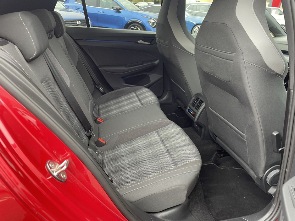 2023 Volkswagen Golf GOLF GTD 200 DSG