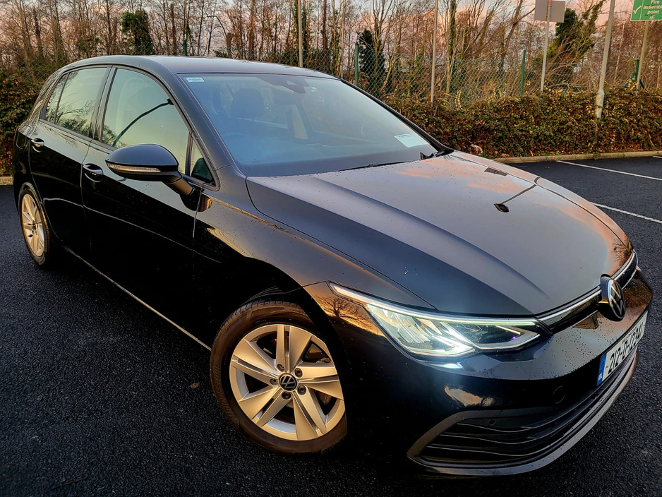 2021 Volkswagen Golf  €14,999