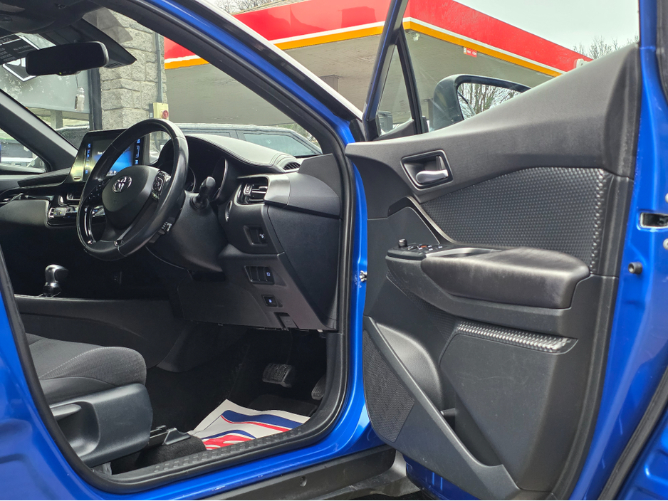 2018 Toyota C-HR LUNA HYRBID AUTO. HUGE SPEC. FINANCE ARRANGED. SIMI. AA APPROVED. €18,950