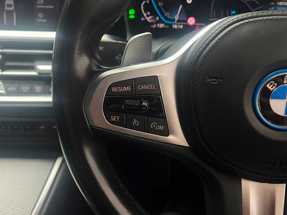 2022 BMW 3 Series 330E M SPORT €27,990