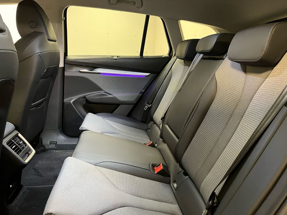 2025 Skoda Enyaq Edition IV 85 - Reversing Camera - Sat Nav - Climate Control - Heated Seats - Keyless Start - Apple CarPlay/Android Auto €39,950