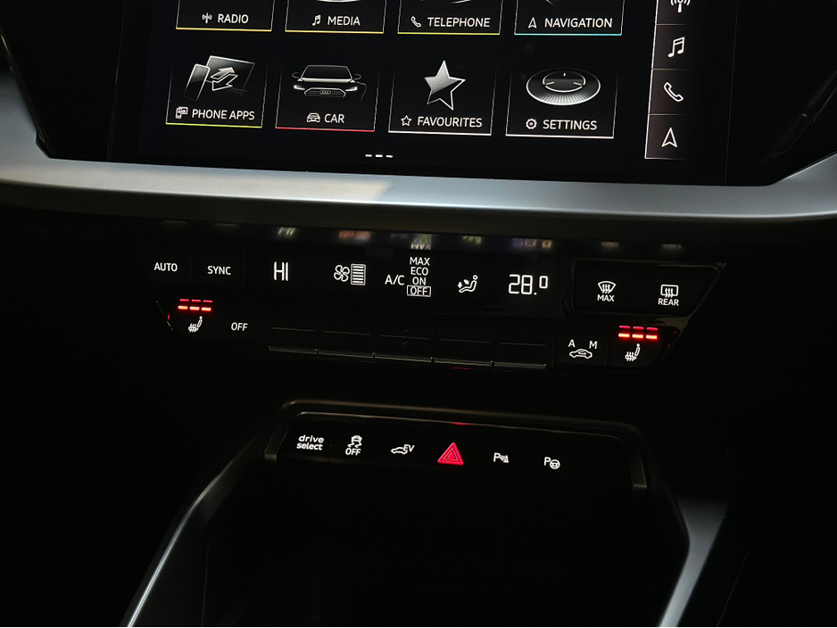 2024 Audi A3 40 TFSIe HYBRID SPORT AUTO €32,950