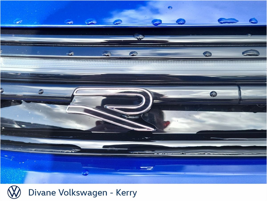 2026 Volkswagen Golf R LINE 1.5 PETROL BLACK STYLE €44,900