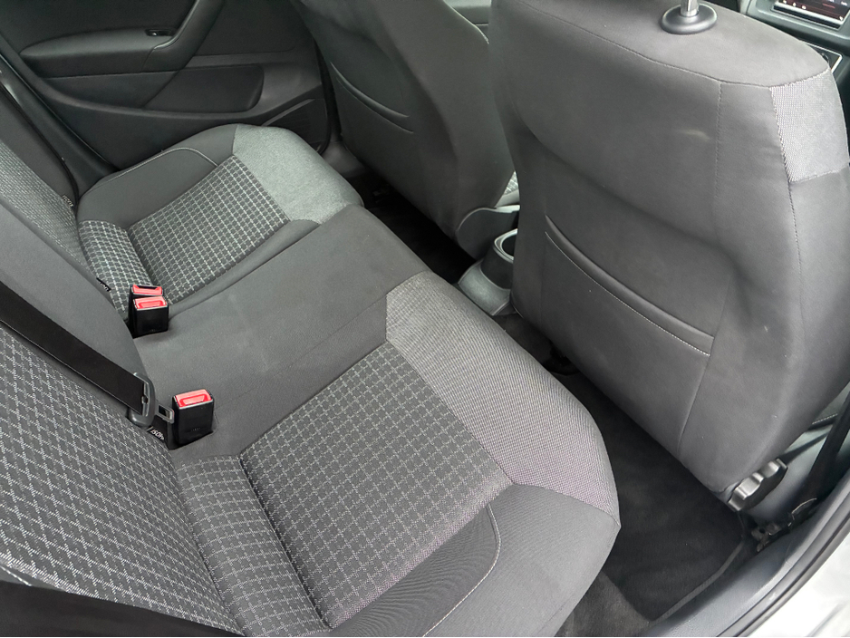 2016 Volkswagen Polo 1.2i TSI Petrol Automatic Comfortline €13,750