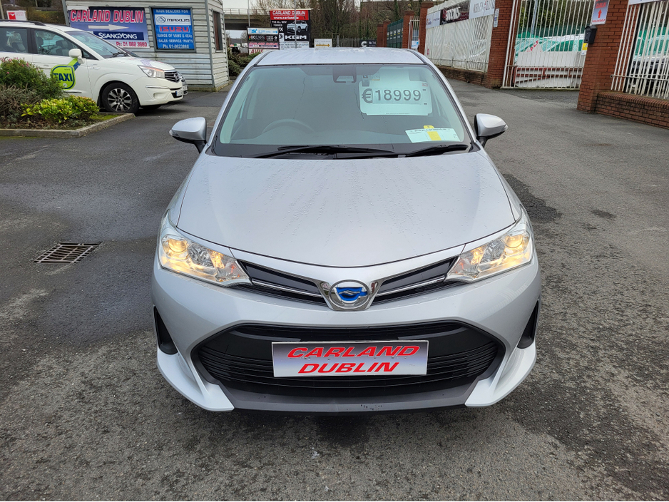 2022 Toyota Corolla (2yr warranty) 1.5 Hybrid Automatic Fielder 2921 €19,999