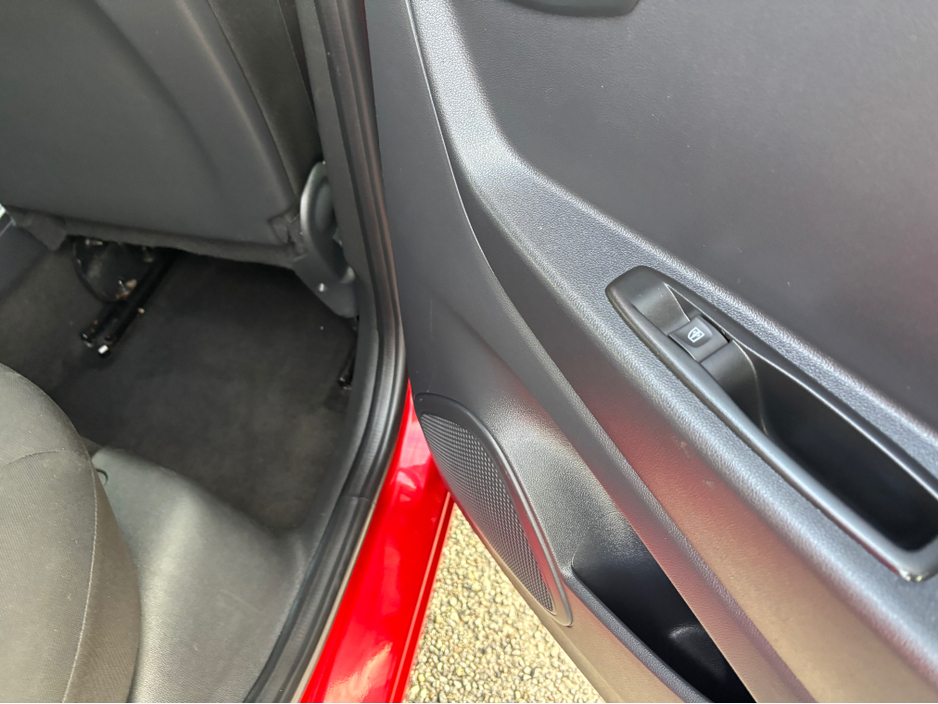 2021 Renault Captur ICONIC TCE 90 MY19 EVAP Finance Available own this car from €64 per week €14,999