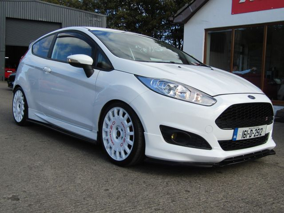 2016 Ford Fiesta Zetec-s 1.0 125PS S/s5spd 3DR €10,950