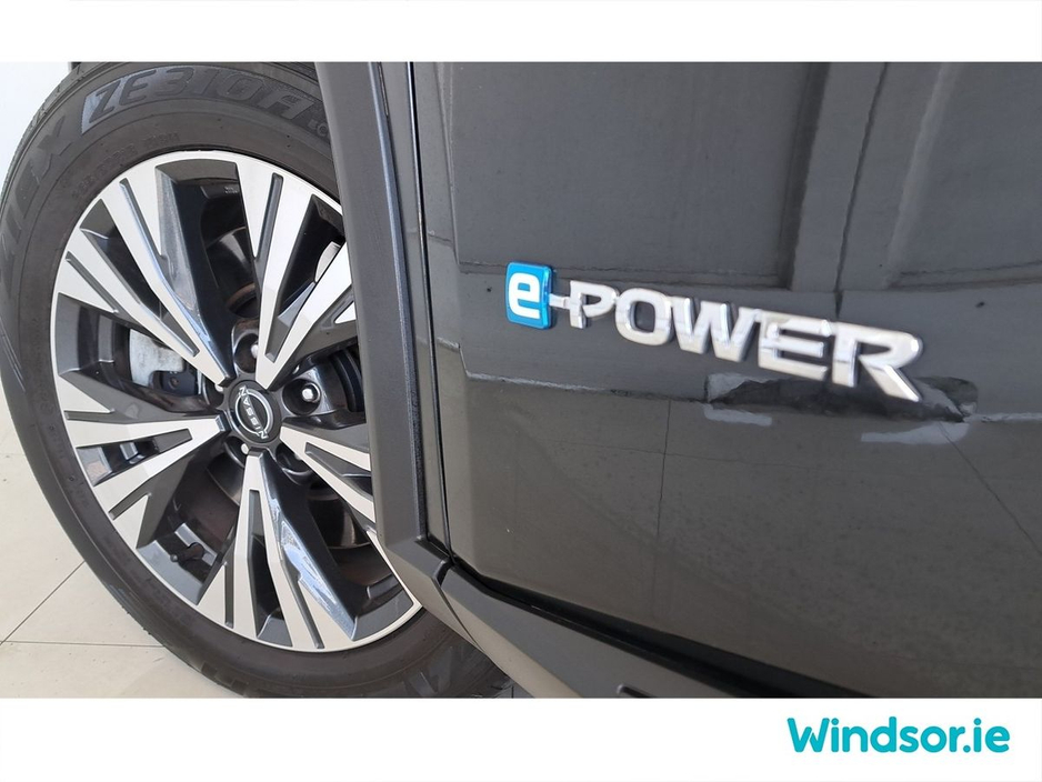 2023 Nissan X-Trail ePOWER SV PREMIUM 5 Seater €42,995