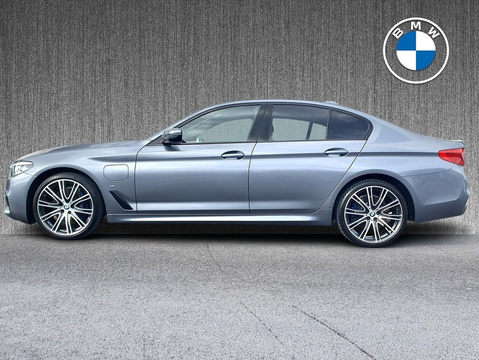 2020 BMW 5 Series 530e xDrive M Sport €36,995