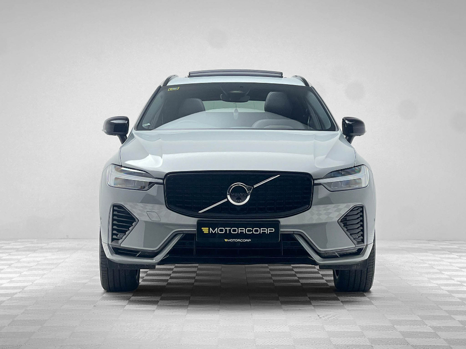 2024 Volvo XC60 PLUS T6 RECHARGE €52,990