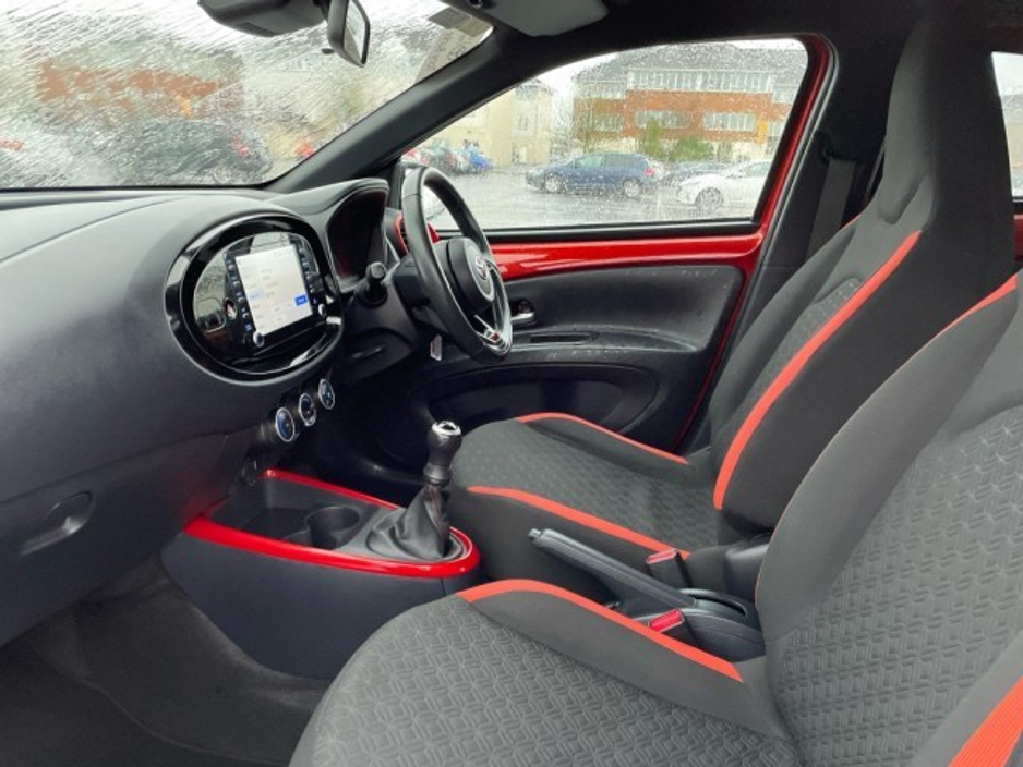 2021 Toyota Aygo X - Design - New Generation - 1.0i Petrol - 5dr - Superb Features - Great Value // Front Electric Windows // Rear Electric Windows // Electric Mirrors // Finger Tip Stereo Controls // Apple Carplay €15,899