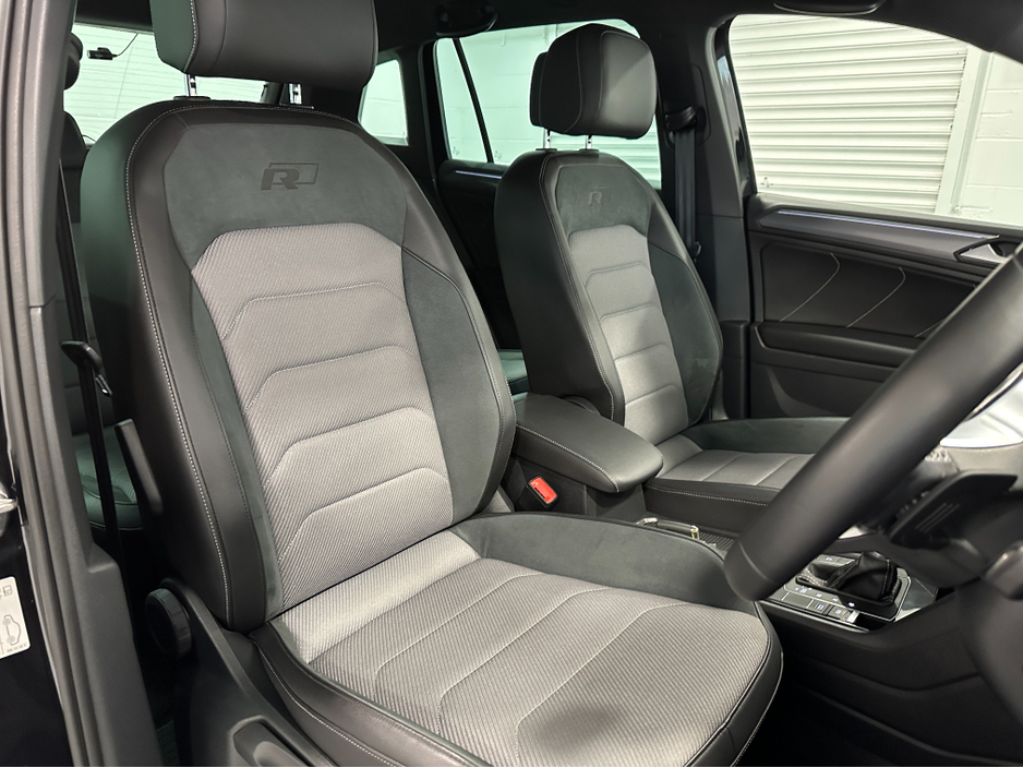 2019 Volkswagen Tiguan (191) R LINE 2.0TDI DSG 150BHP 4 MOTION LOW KMS VW/AUDI SPECIALISTS WWW.DENISDARCYCARS.IE €31,950