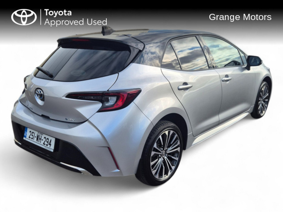 2025 Toyota Corolla 1.8 HB LUNA SPORT 5DR €34,950