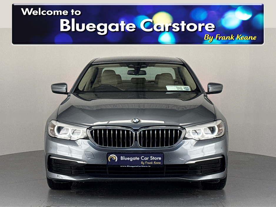 2017 BMW 5 Series SE**MULTIFUNCTIONAL STEERING WHEEL**TOUCH SCREEN MEDIA DISPLAY**PARKING SENSORS**DRIVE MODES**BLUETOOTH**KEYLESS START**FRONT HEATED SEATS**CREAM LEATHER INTERIOR**AMBIENT LIGHTING** €21,995