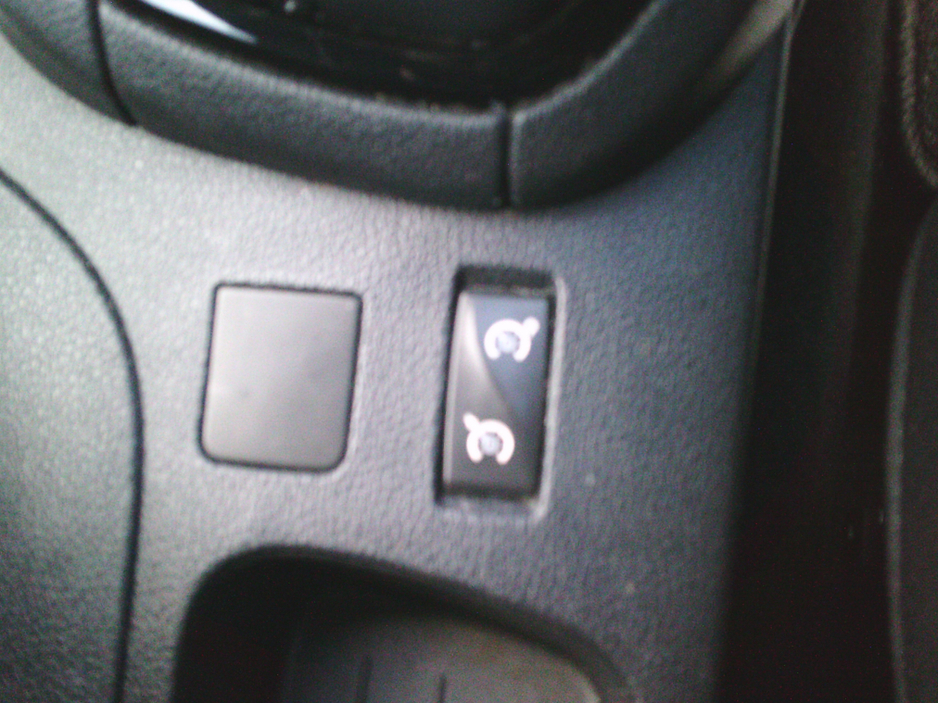 2016 Renault Clio NEW NCT 2028, DYNAMIQUE SAT./NAV., €270 TAX , LOW KMS. S./HISTORY. €8,999