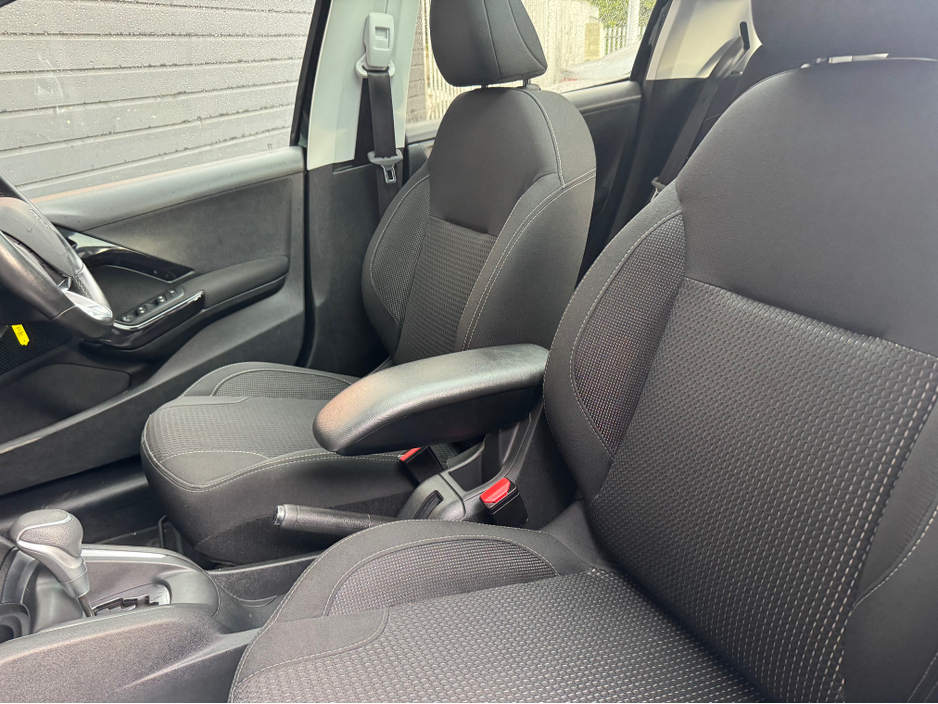 2016 Peugeot 208 1.2 ACTIVE AUTO 5DR €9,995
