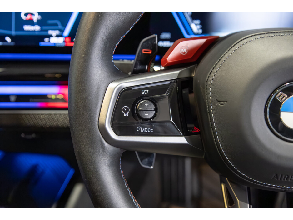 2025 BMW M5  €132,950