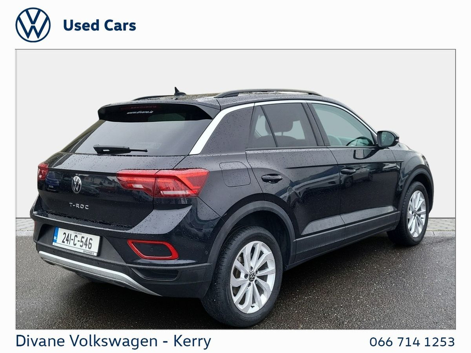 2024 Volkswagen T-Roc LIFE 2.0 TDI M6F 116 BHP €31,950