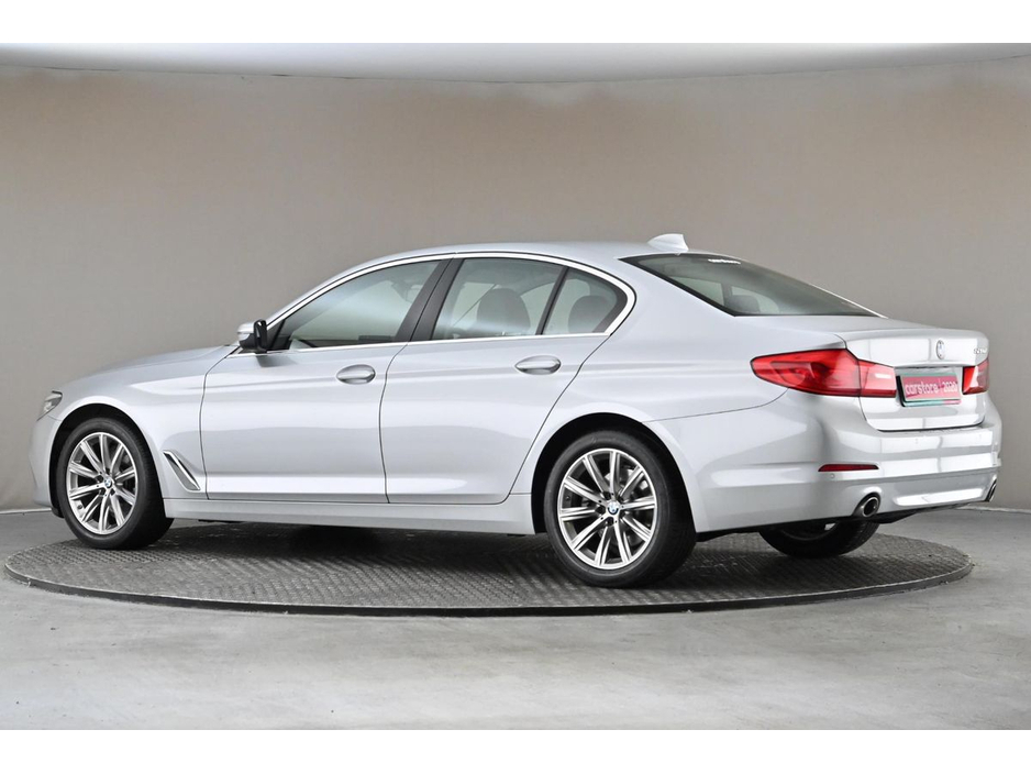 2020 BMW 5 Series 520D SE LOW MILEAGE €29,890