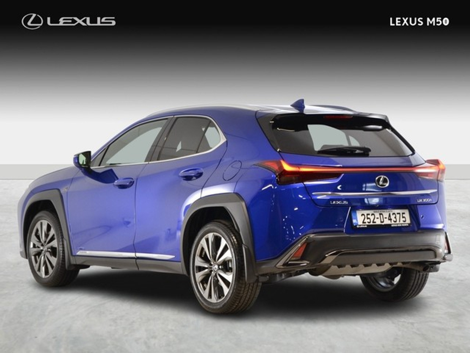 2025 Lexus UX 250 H F Sport Design €49,950