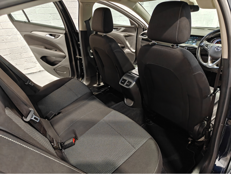 2018 Opel Insignia GRAND SPORT SC 5DR 1.6 110PS €11,850