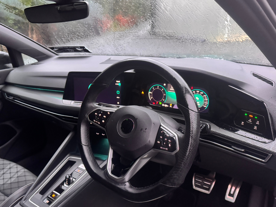 2020 Volkswagen Golf  €29,950