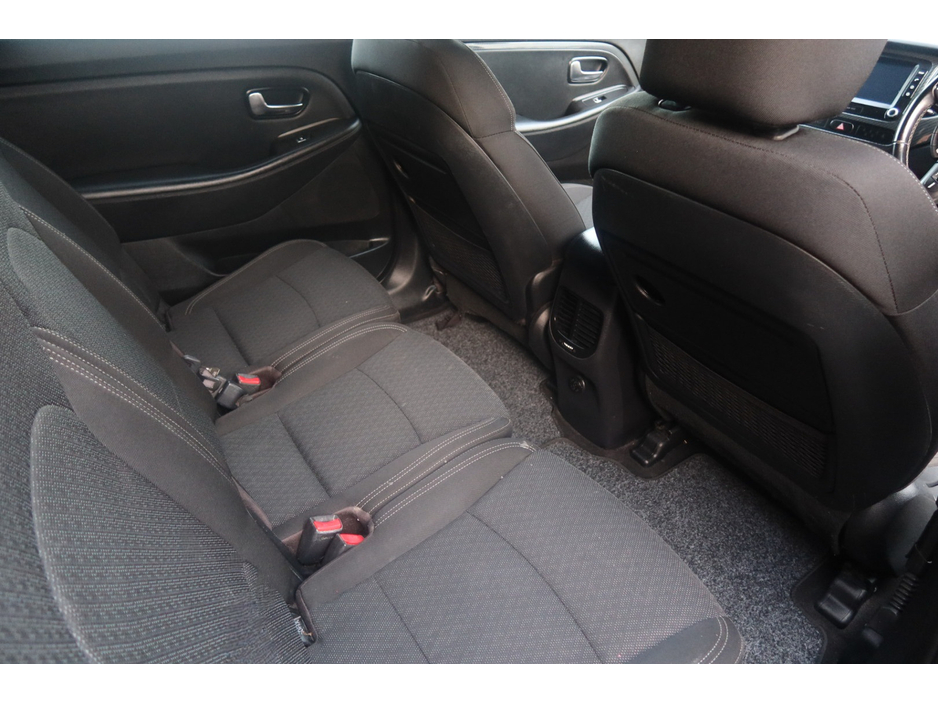 2018 Kia Carens OR RONDO EX 5DR €8,500