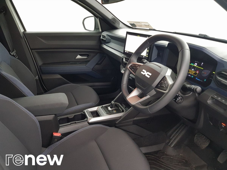 2025 Dacia Duster HEV 140 Journey €29,995