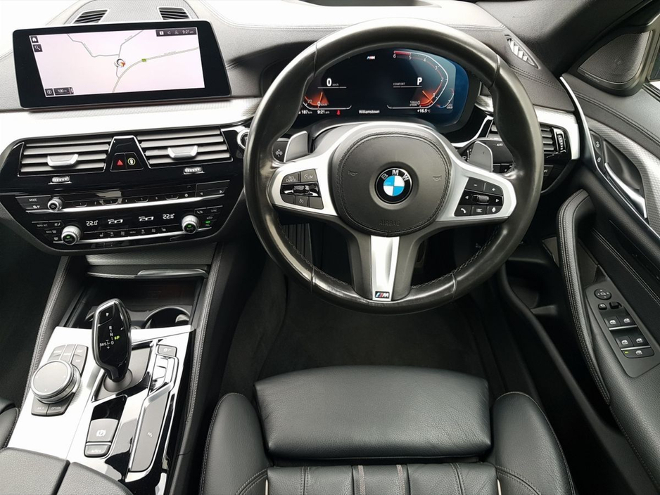 2020 BMW 5 Series 530d M Sport €43,995