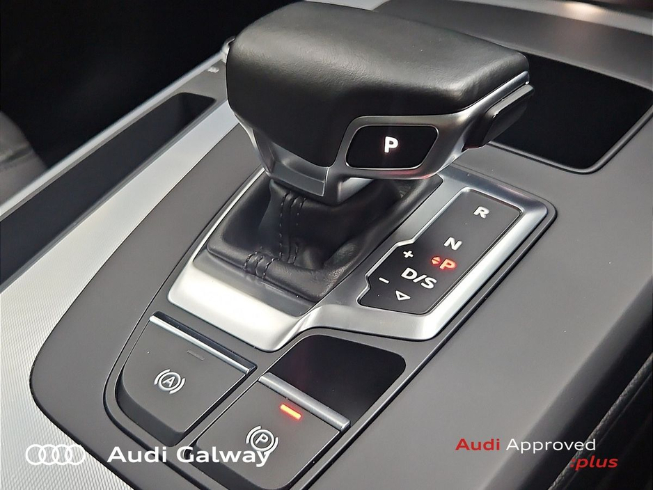 2021 Audi Q5 €369 p/m - 50 TFSI e 299HP QUATTRO SE €40,750