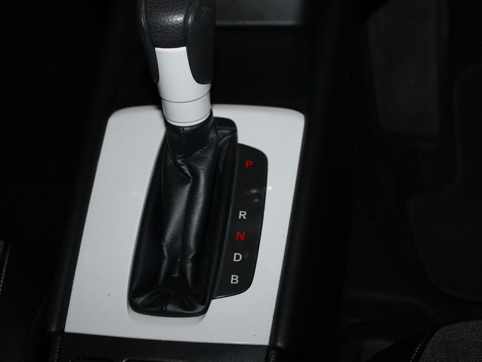 2022 Honda Jazz 1.5 Ehev Elegance 5DR Auto €20,999