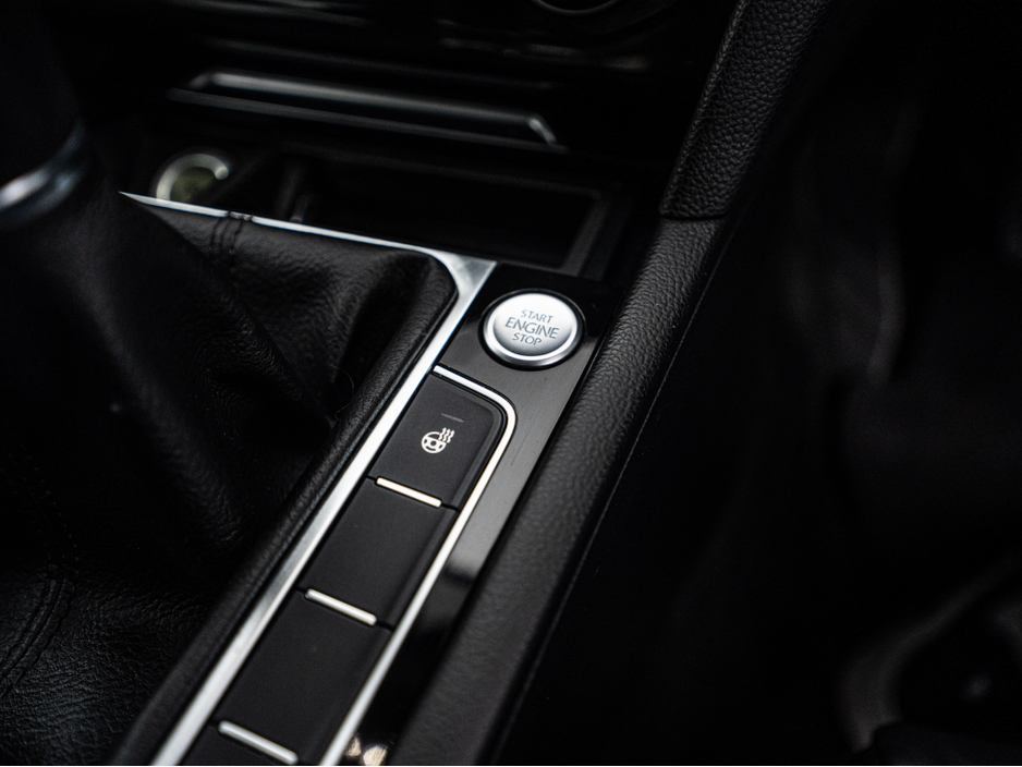 2017 Volkswagen Passat 2017 Passat HIGHLINE/96k km/New NCT/1yr warranty €17,888