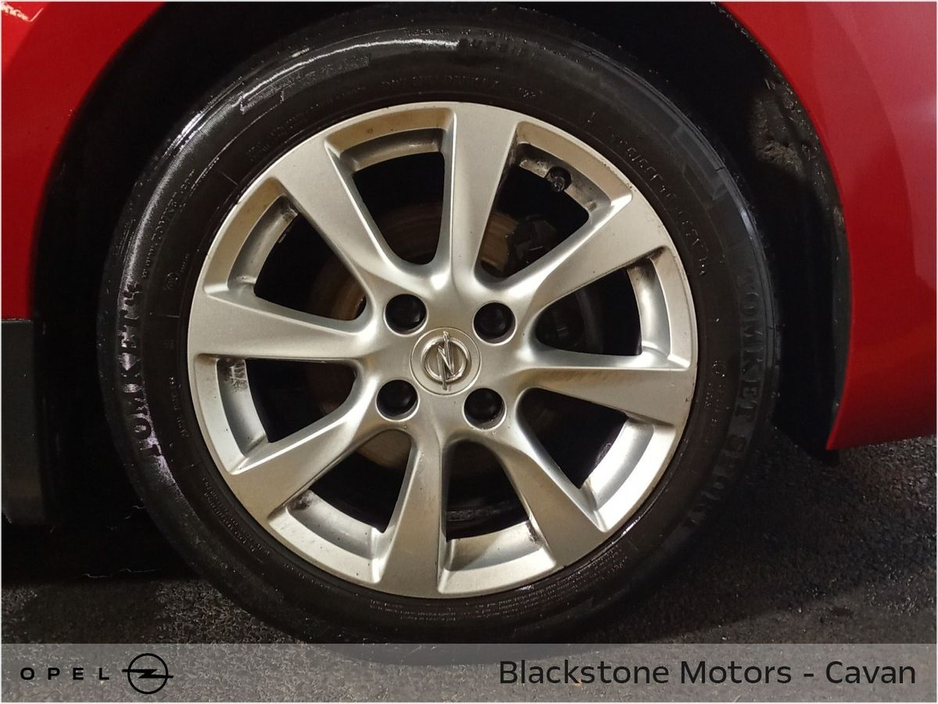 2022 Opel Corsa SC 1.2i (75PS) S/S 5 Speed €17,950