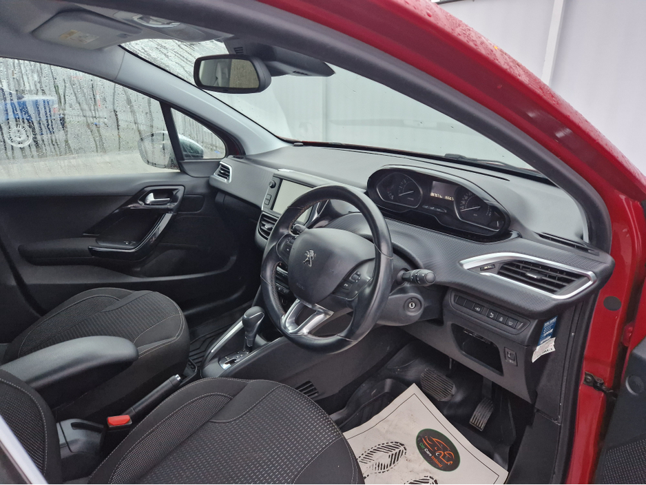 2017 Peugeot 208 1.2 PETROL AUTO €10,995