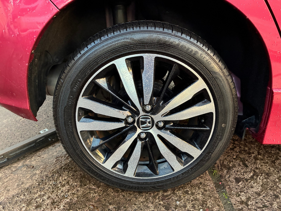 2019 Honda Fit 1.5i Petrol Hybrid Automatic S Model €16,750