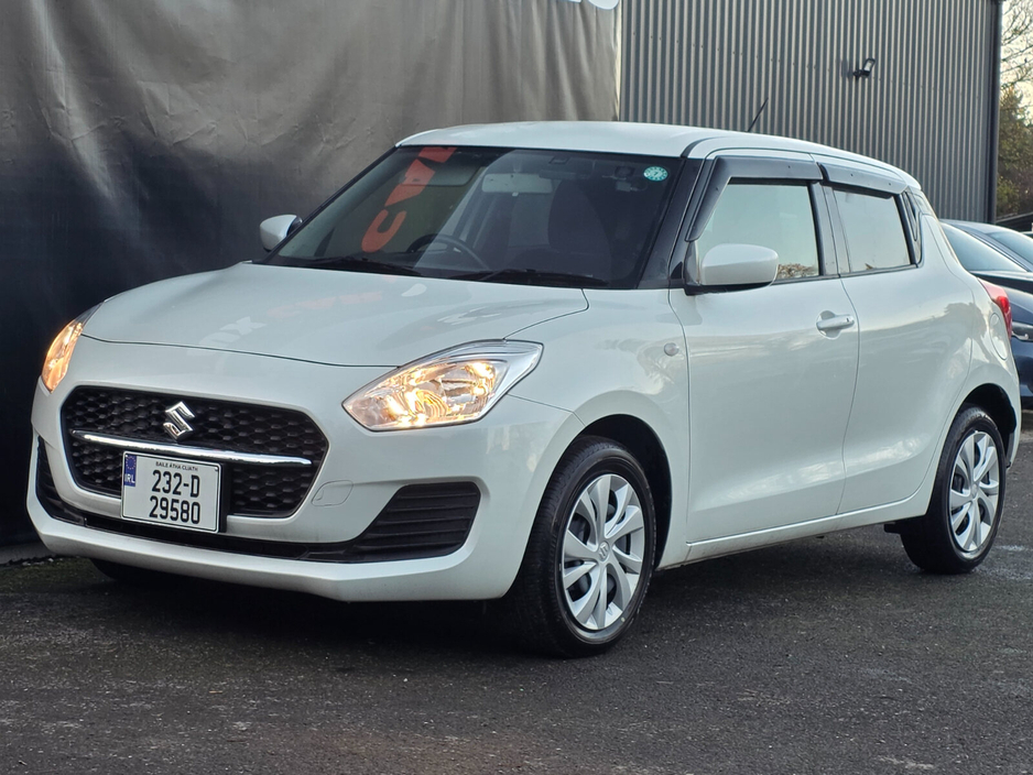 2023 Suzuki Swift  €17,950