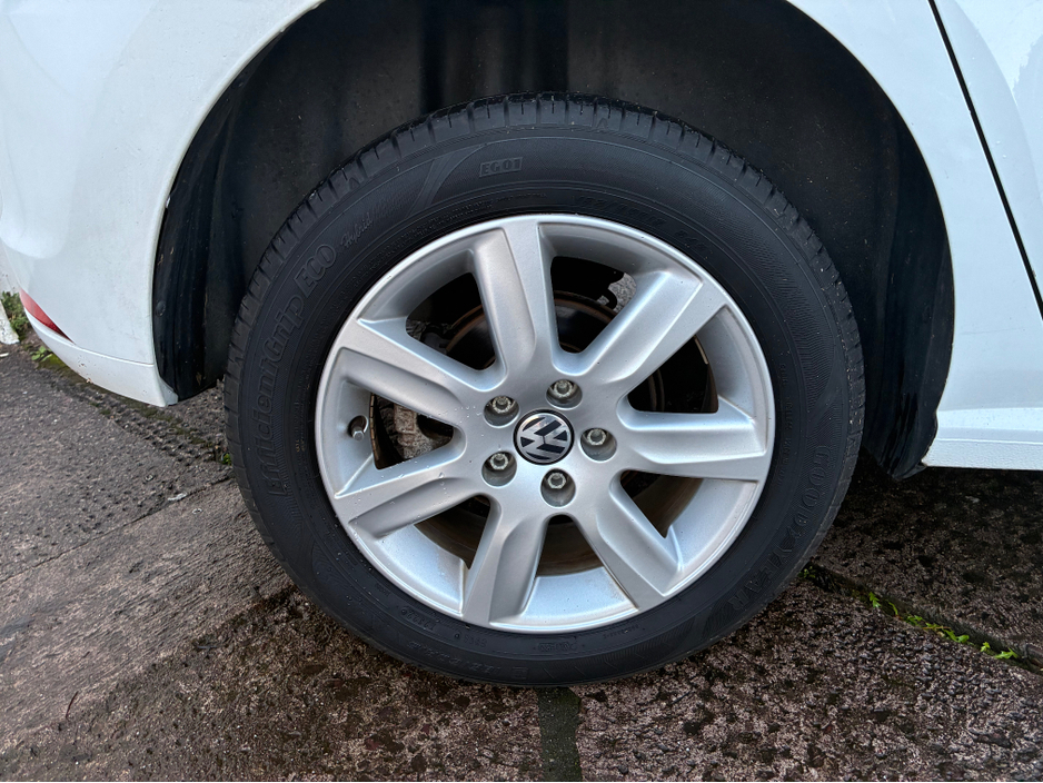 2014 Volkswagen Polo 1.2i TSI Petrol Automatic Comfortline €11,500