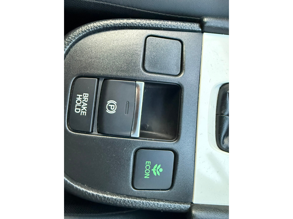 2020 Honda Fit  €14,990