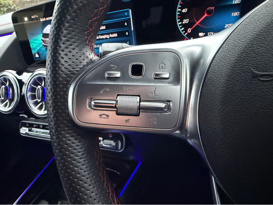 2023 Mercedes-Benz EQA 350 AMG LNE PREMIUM 4MATIC 4WD//GREAT SPECIFICATION//MERCEDES SERVICE HISTORY//SIMI AND AA DEALER €34,950