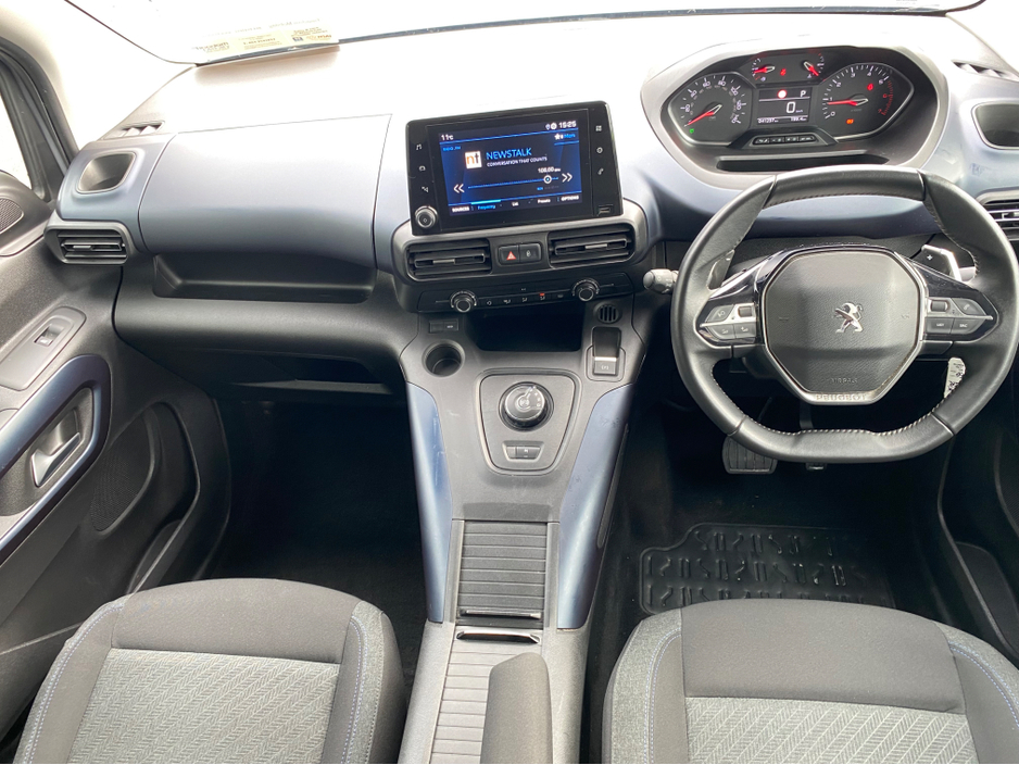 2023 Peugeot Rifter Wheelchair Accessible SWB manual €23,500