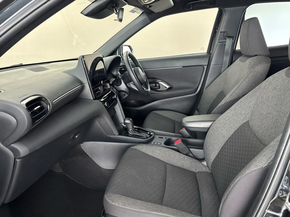 2025 Toyota Yaris Cross HYBRID LUNA SPORT €30,950