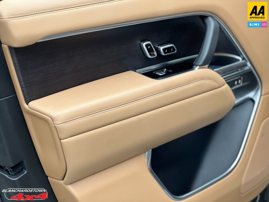 2023 Land Rover Range Rover 1ST EDITION D350 DIESEL POWERHOUSE €149,900