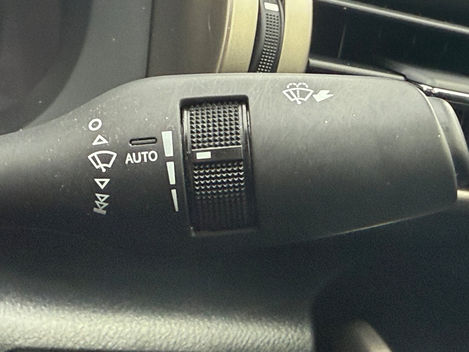 2016 Lexus IS 300 h 300h Executive