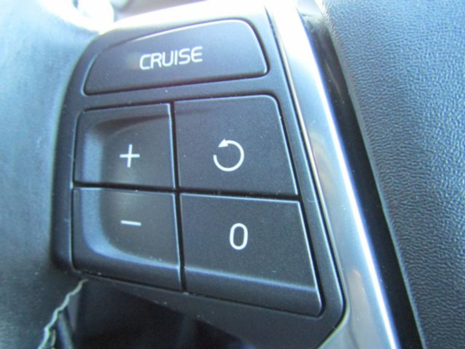 2016 Volvo XC60 2.0 D4 R-design NAV 190BHP 5DR €15,950