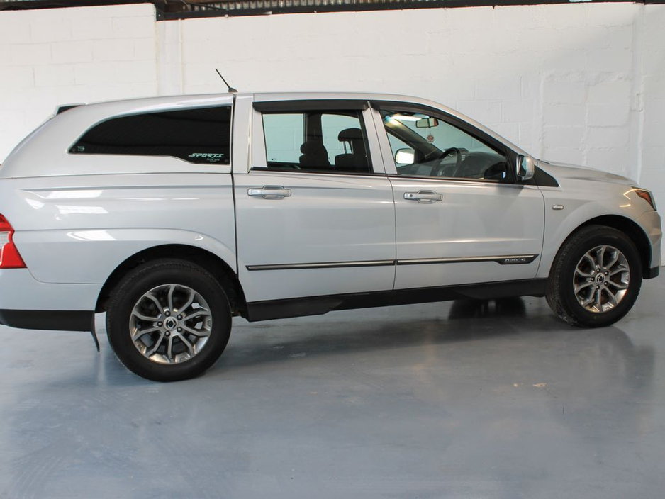 2017 Ssangyong Korando Sports EX 4X4 Crewcab Pick UP 4DR €13,500